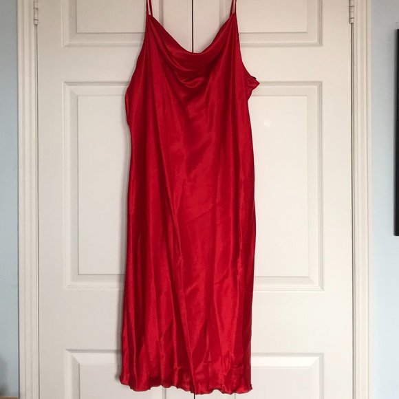 ✨HOST PICK ✨🇺🇸 Bebe Satin Midi Slip Dress (NWT) - Picture 4 of 14